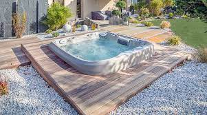 3 Most Relaxing Portable Hot Tubs to Buy