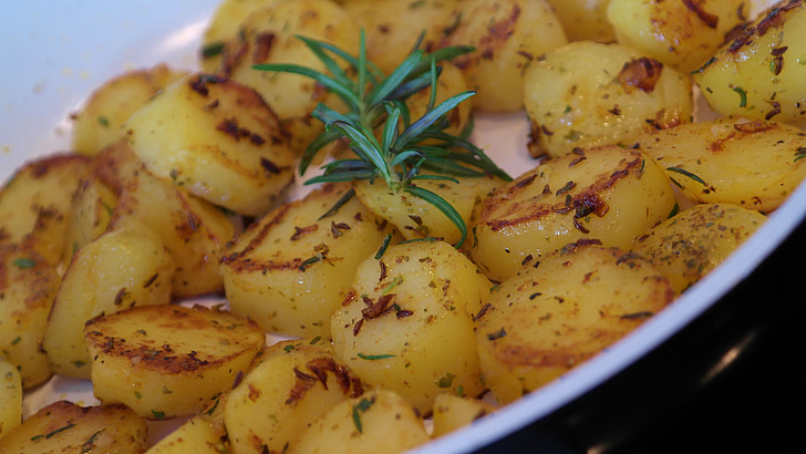 Perfectly Baked: How Long Should Baked Potatoes Be Cooked In The Oven Baked Potatoes
